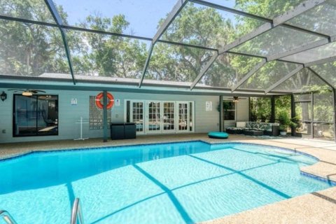 House in Port Richey, Florida 4 bedrooms, 216.56 sq.m. № 1688484 - photo 3