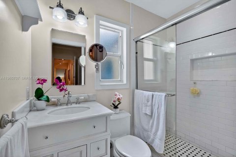 Купить виллу или дом в Майами-Шорс, Флорида 4 спальни, 198.72м2, № 2023286 - фото 10