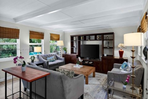 Купить виллу или дом в Майами-Шорс, Флорида 4 спальни, 198.72м2, № 2023286 - фото 5