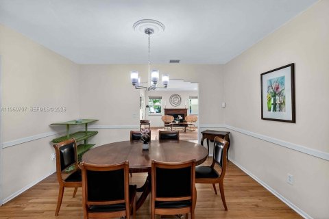 Купить виллу или дом в Майами-Шорс, Флорида 4 спальни, 198.72м2, № 2023286 - фото 12