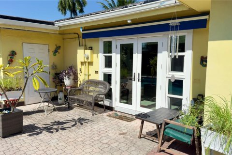 Casa en venta en Wilton Manors, Florida, 3 dormitorios, 154.78 m2 № 1953407 - foto 20