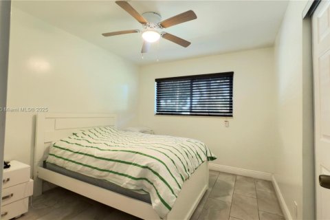 Casa en venta en Wilton Manors, Florida, 3 dormitorios, 154.78 m2 № 1953407 - foto 15