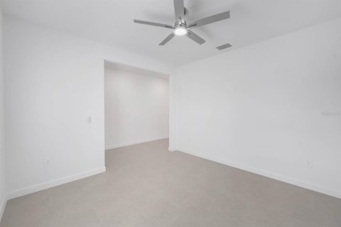 Villa ou maison à louer à Alva, Floride: 4 chambres, 196.21 m2 № 2419196 - photo 25