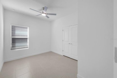 Villa ou maison à louer à Alva, Floride: 4 chambres, 196.21 m2 № 2419196 - photo 21