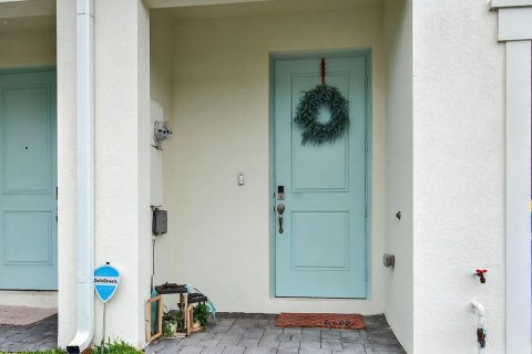 Townhouse in Stuart, Florida 3 bedrooms, 151.62 sq.m. № 2247309 - photo 27