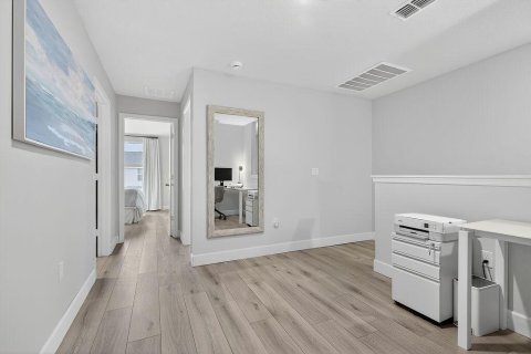 Townhouse in Stuart, Florida 3 bedrooms, 151.62 sq.m. № 2247309 - photo 23