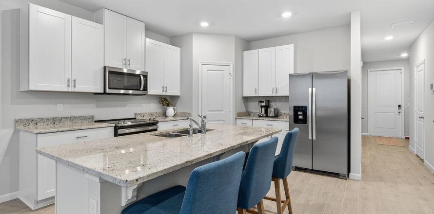 Townhouse in Stuart, Florida 3 bedrooms, 151.62 sq.m. № 2247309