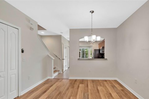 Touwnhouse à louer à Spring Hill, Floride: 3 chambres, 129.13 m2 № 2410349 - photo 8