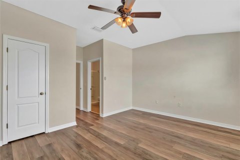 Touwnhouse à louer à Spring Hill, Floride: 3 chambres, 129.13 m2 № 2410349 - photo 18