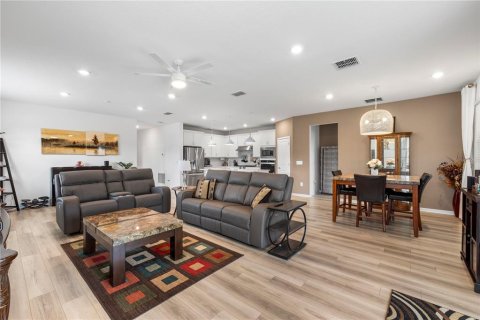 Casa en venta en Valrico, Florida, 3 dormitorios, 207.17 m2 № 2101160 - foto 5