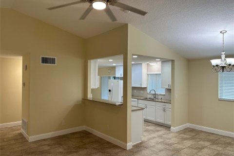 Casa en alquiler en Brandon, Florida, 3 dormitorios, 138.89 m2 № 1877082 - foto 20