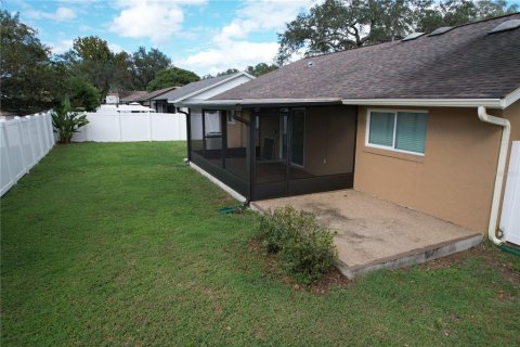 Casa en alquiler en Brandon, Florida, 3 dormitorios, 138.89 m2 № 1877082 - foto 24