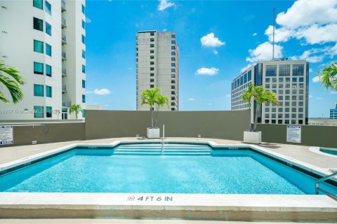 Condominio en venta en Miami, Florida, 2 dormitorios, 106.84 m2 № 1863123 - foto 17