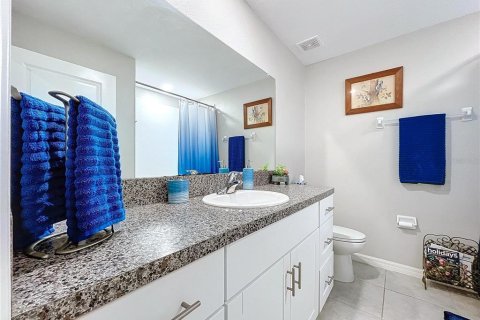 House in Ruskin, Florida 4 bedrooms, 237.55 sq.m. № 2119838 - photo 13