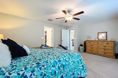 House in Ruskin, Florida 4 bedrooms, 237.55 sq.m. № 2119838 - photo 19