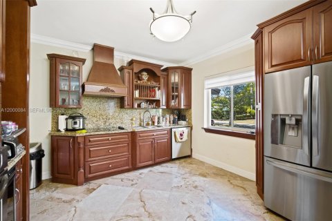Casa en venta en Coral Gables, Florida, 3 dormitorios, 154.78 m2 № 2067037 - foto 11