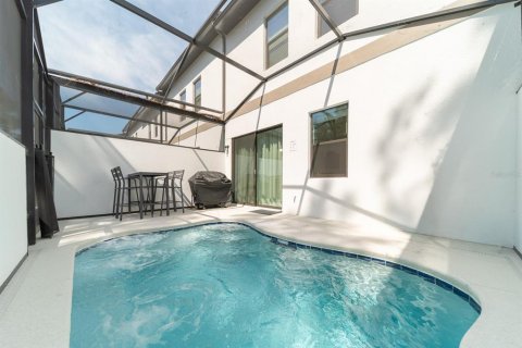 Townhouse in Orlando, Florida 5 bedrooms, 178.19 sq.m. № 2098008 - photo 27