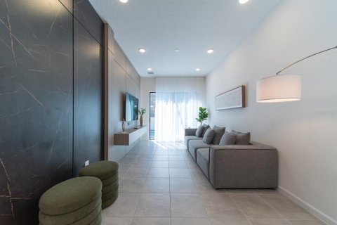 Townhouse in Orlando, Florida 5 bedrooms, 178.19 sq.m. № 2098008 - photo 16
