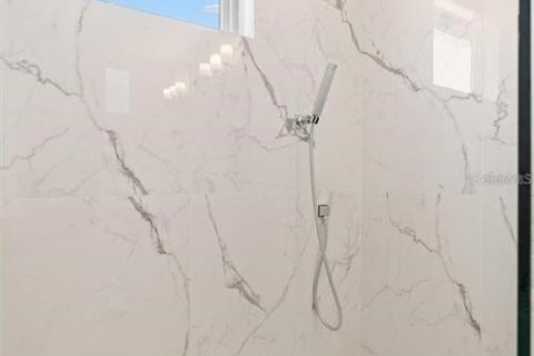 Adosado en alquiler en Tampa, Florida, 3 dormitorios, 198.53 m2 № 1808300 - foto 26