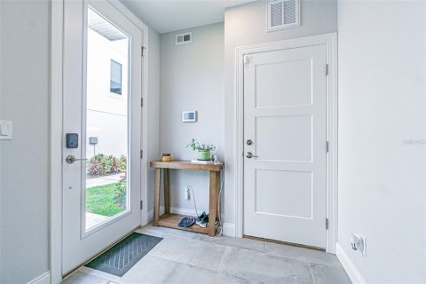 Adosado en alquiler en Tampa, Florida, 3 dormitorios, 198.53 m2 № 1808300 - foto 10