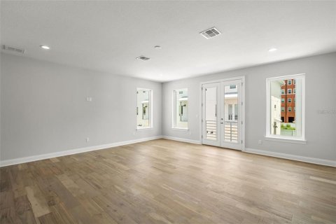 Adosado en alquiler en Tampa, Florida, 3 dormitorios, 198.53 m2 № 1808300 - foto 21