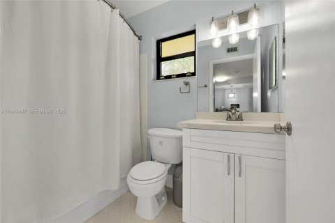 Copropriété à louer à Coconut Creek, Floride: 2 chambres, 90.86 m2 № 1999143 - photo 24