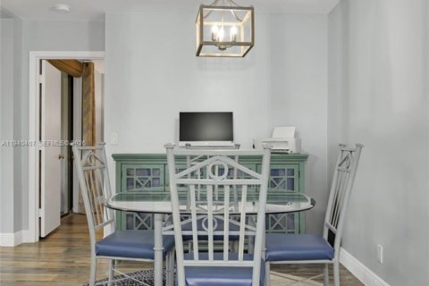 Copropriété à louer à Coconut Creek, Floride: 2 chambres, 90.86 m2 № 1999143 - photo 6