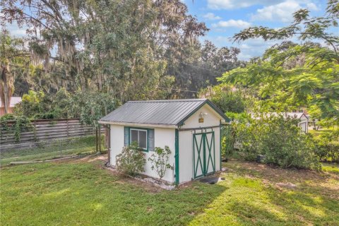 House in East Palatka, Florida 3 bedrooms, 148.27 sq.m. № 1898578 - photo 25