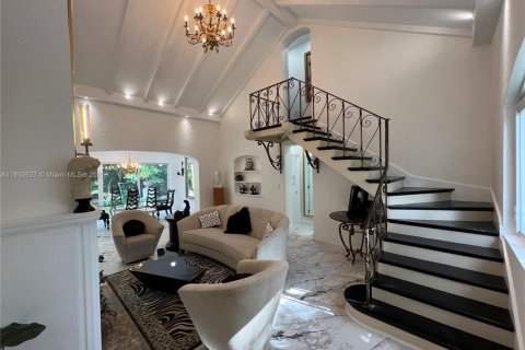 Casa en venta en Miami, Florida, 3 dormitorios, 210.61 m2 № 1855231 - foto 30
