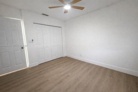 Casa en venta en Miami, Florida, 3 dormitorios, 112.32 m2 № 2057814 - foto 12