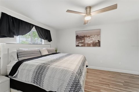 Condo in Altamonte Springs, Florida, 2 bedrooms  № 2106850 - photo 17