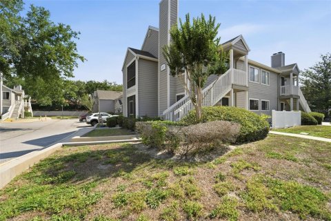 Condo in Altamonte Springs, Florida, 2 bedrooms  № 2106850 - photo 26