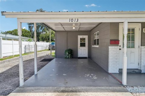 Commercial property in Brandon, Florida 95.13 sq.m. № 2374058 - photo 5