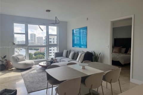 Condominio en alquiler en Aventura, Florida, 2 dormitorios, 116.78 m2 № 2040149 - foto 5