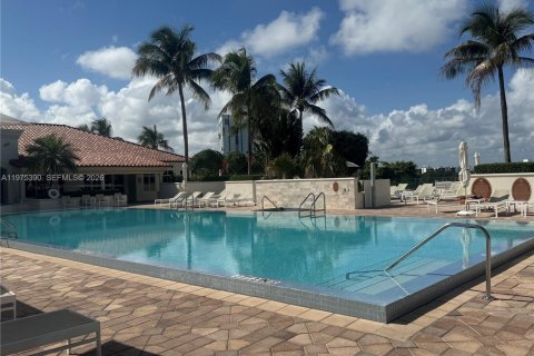 Condominio en alquiler en Aventura, Florida, 2 dormitorios, 116.78 m2 № 2040149 - foto 22