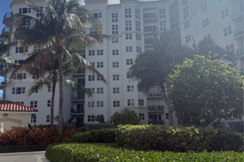 Condominio en alquiler en Aventura, Florida, 2 dormitorios, 116.78 m2 № 2040149 - foto 24