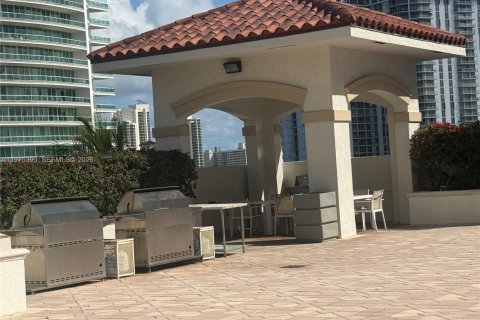 Condominio en alquiler en Aventura, Florida, 2 dormitorios, 116.78 m2 № 2040149 - foto 23