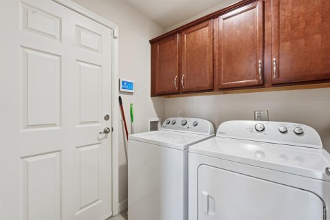 Villa ou maison à vendre à St. Lucie, Floride: 2 chambres, 134.8 m2 № 2254331 - photo 21