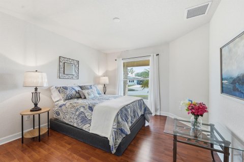 Villa ou maison à vendre à St. Lucie, Floride: 2 chambres, 134.8 m2 № 2254331 - photo 18
