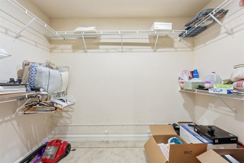 Villa ou maison à vendre à St. Lucie, Floride: 2 chambres, 134.8 m2 № 2254331 - photo 17