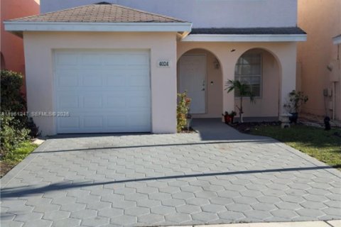Villa ou maison à Deerfield Beach, Floride 3 chambres, 155.24 m2 № 2022137