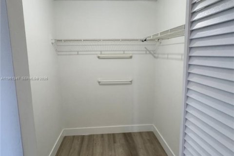 Villa ou maison à louer à Deerfield Beach, Floride: 3 chambres, 155.24 m2 № 2022137 - photo 19