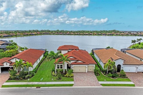House in Nokomis, Florida 3 bedrooms, 304.07 sq.m. № 2203322 - photo 6
