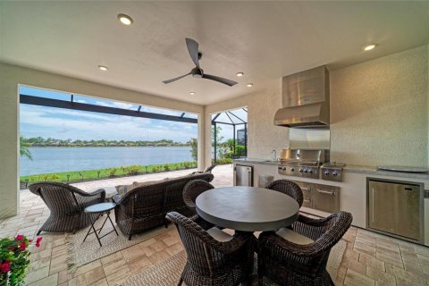 House in Nokomis, Florida 3 bedrooms, 304.07 sq.m. № 2203322 - photo 18