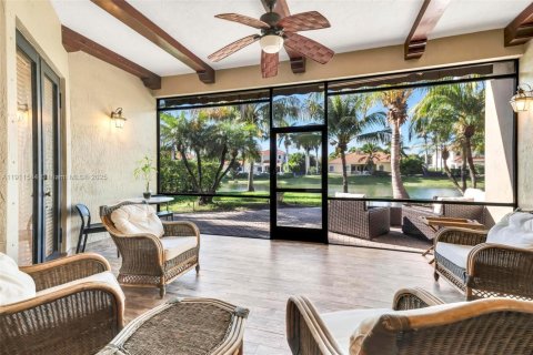 Casa en venta en Cutler Bay, Florida, 5 dormitorios, 284.37 m2 № 1969779 - foto 30