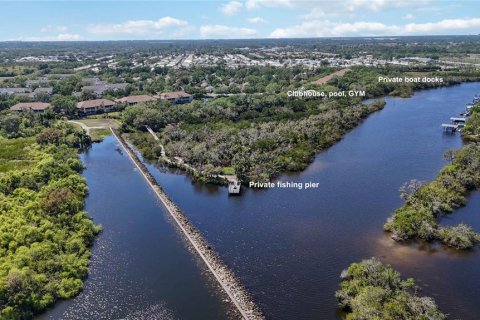 Copropriété à louer à Bradenton, Floride: 2 chambres, 138.98 m2 № 2430697 - photo 3