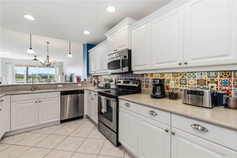 Copropriété à louer à Bradenton, Floride: 2 chambres, 138.98 m2 № 2430697 - photo 11
