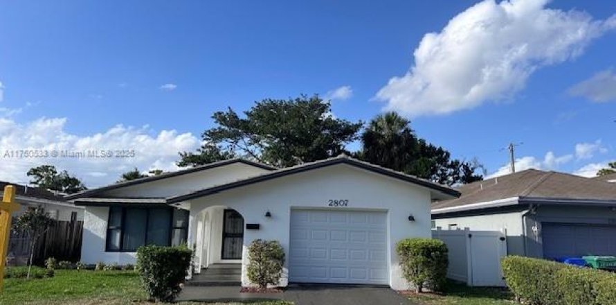 House in Fort Lauderdale, Florida 4 bedrooms, 167.69 sq.m. № 1698761