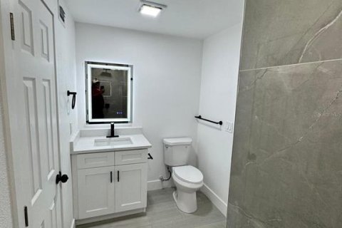 Купить виллу или дом в Клируотер, Флорида 7 комнат, 98.1м2, № 2110190 - фото 7