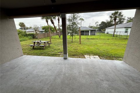 Casa en alquiler en North Port, Florida, 3 dormitorios, 144.65 m2 № 1918561 - foto 20